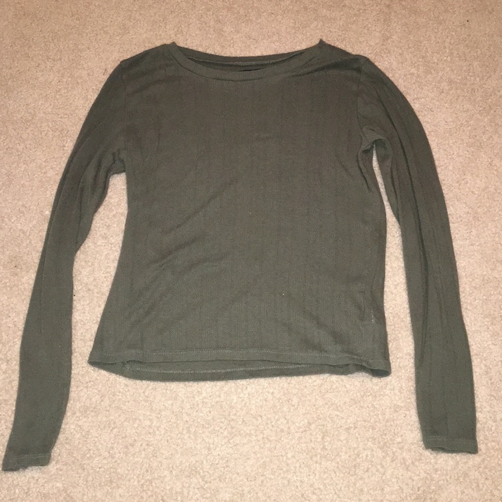 Girls size 12 American Eagle dark green shirt
